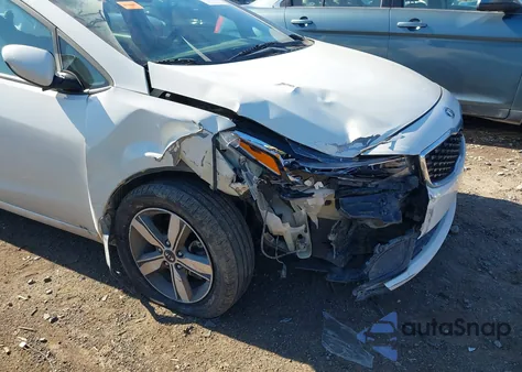 2018 Kia Forte S z USA, uszkodzony, nr VIN 3KPFL4A76JE192036